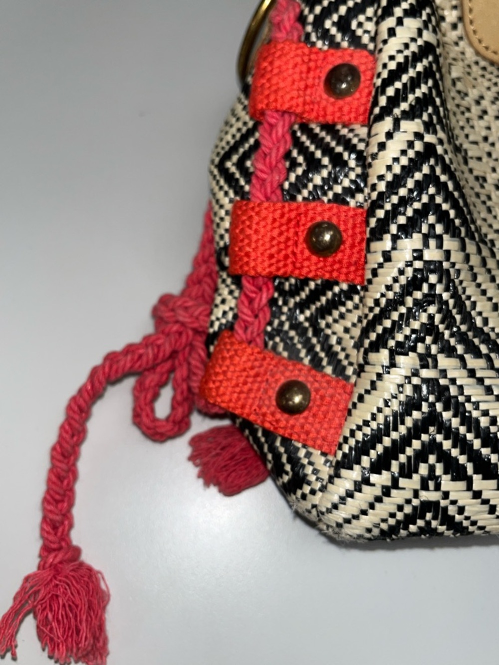 Miss Albright Speciality Woven Chevron Satchel Handbag in Black, Cream & Red - Picture 15 of 16